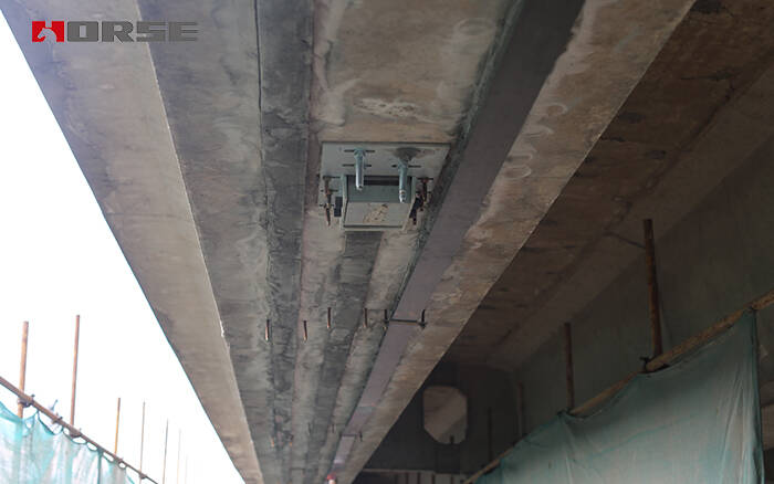 pre-stressed FRP plate pre-stressed FRP plate