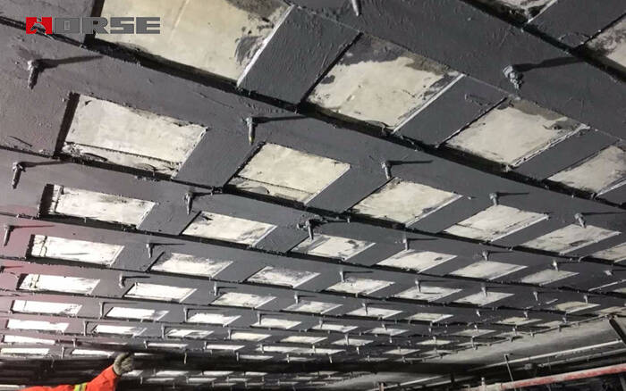 Sticking steel plate to reinforce Sticking steel plate to reinforce