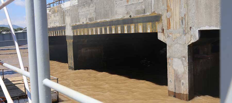 Carbon fiber wrap bridge reinforcement Carbon fiber wrap bridge reinforcement