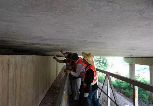 Carbon Fiber Wrap in Bridge Strengthening Carbon Fiber Wrap in Bridge Strengthening