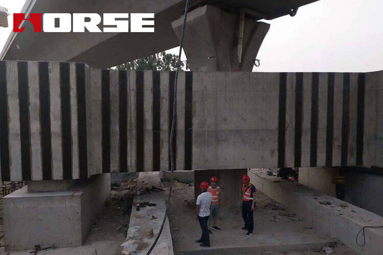 Extrnally bonded carbon fiber cloth reinforcement method Extrnally bonded carbon fiber cloth reinforcement method