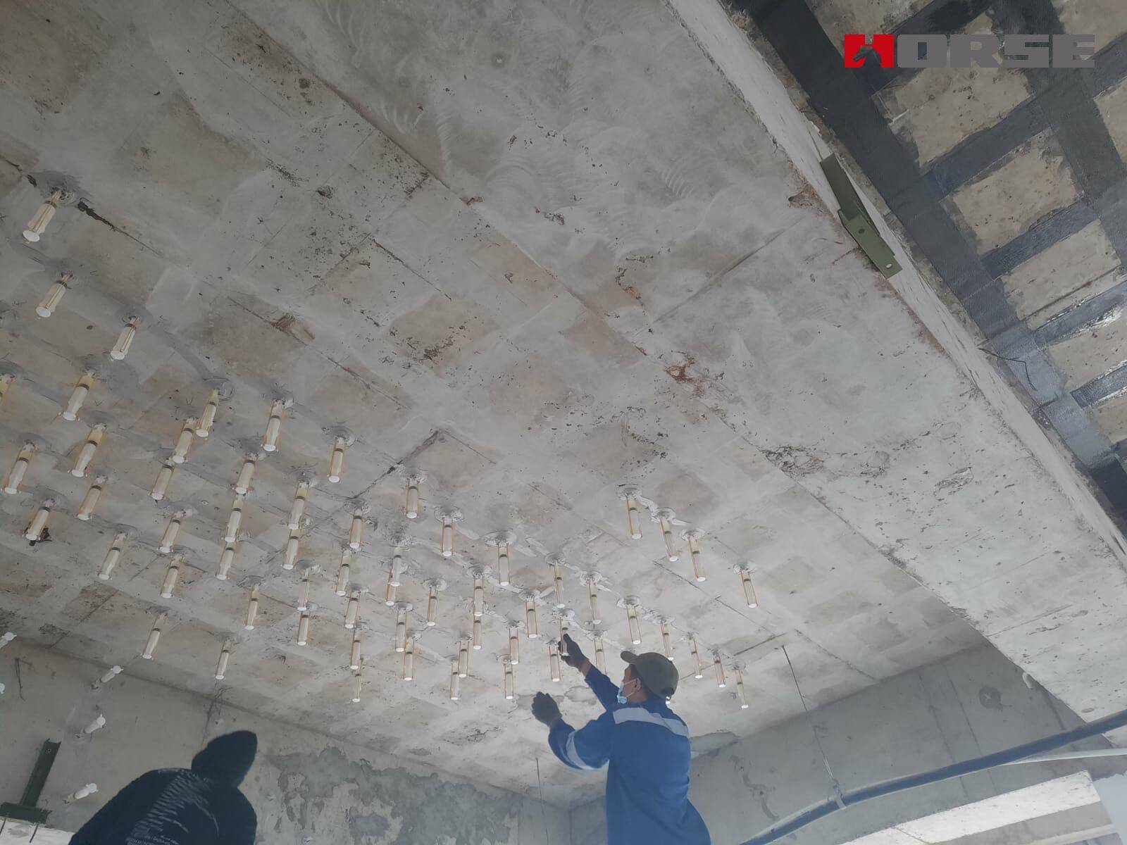 Crack Repair with HM-120L Injection Crack Repair with HM-120L Injection