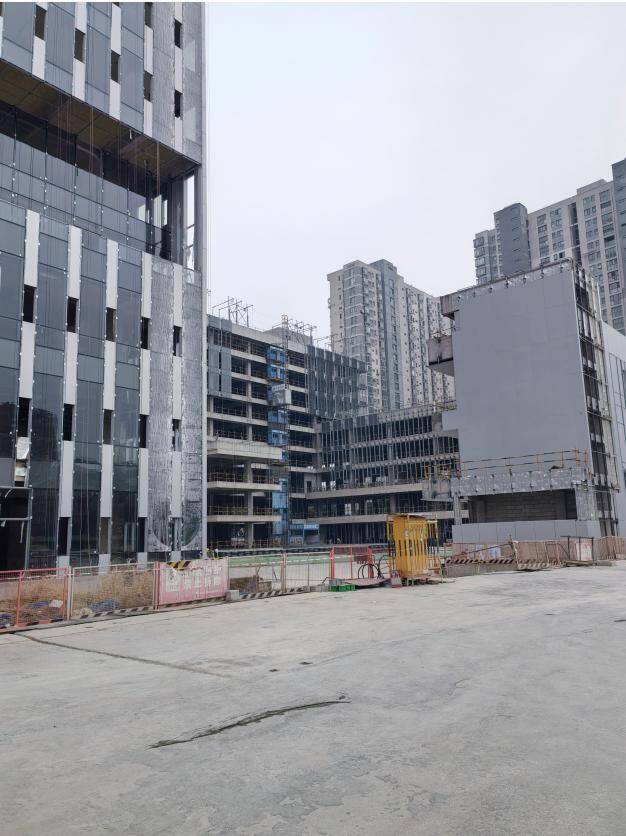 1745484605755407.jpg 24097.jpg