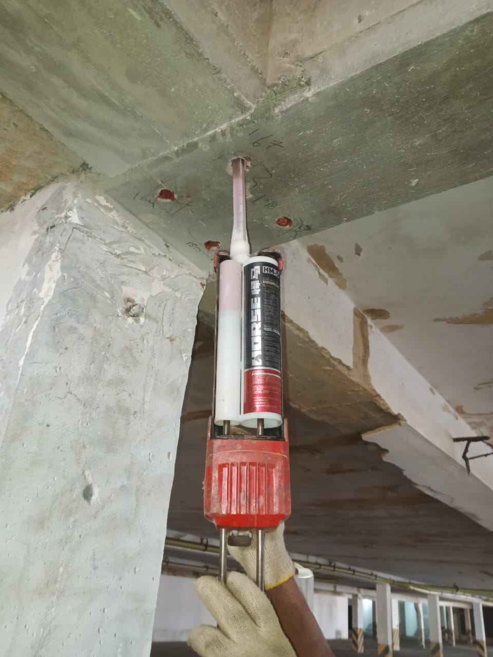 HM-500 Anchoring Epoxy | High Thixotropy · Low Viscosity HM-500 Anchoring Epoxy | High Thixotropy · Low Viscosity